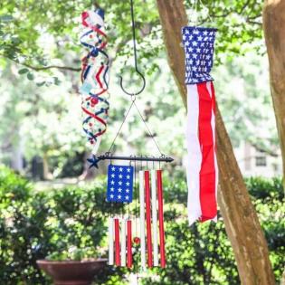 See our gifts and decor 